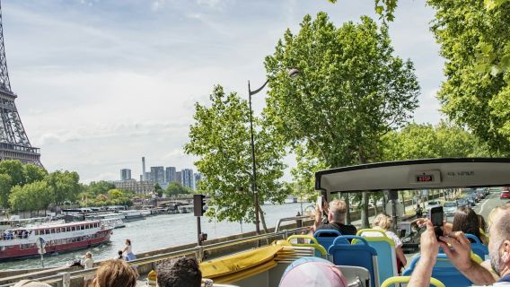Tootbus Paris: Eco-Friendly Hop-on Hop-off Bus