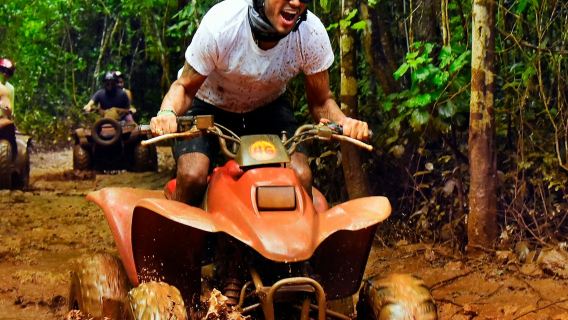 Trải nghiệm phiêu lưu mạo hiểm ở Cancun: Xe ATV, đu dây zipline và khám phá hang động Cenote.