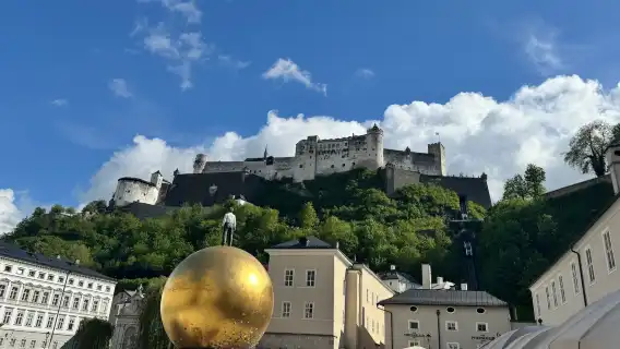 Private 6 hour guided e-bike tour to the filming locations of "The Sound of Music Movie" with the trick fountains
