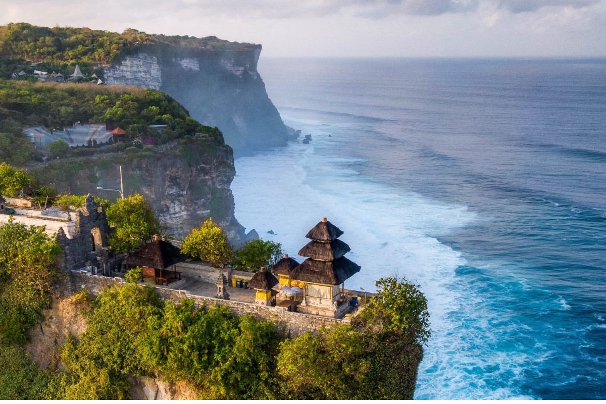 South Bali in a Day - Sacred Cliffs & Sea Thrills: The Ultimate Bali Day Tour