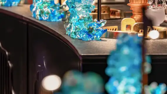 Chengdu, Sichuan - HONG DING YAN | Immersive Ancient-Themed Sichuan Feast - The Pinnacle of Hot Pot Experience [Sichuan Hot Pot + Dance Performance + Optional Ancient Costume & Makeup Experience]