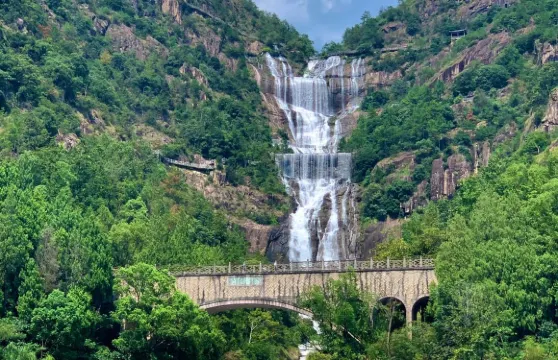 錯峰限時優惠·台州天台山大瀑布+國清景區+瓊台仙谷包車1日遊