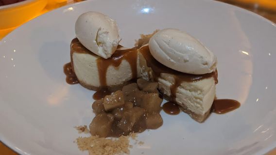 Entdecken Sie Baltimore: Kulinarische Tour durch Fells Point