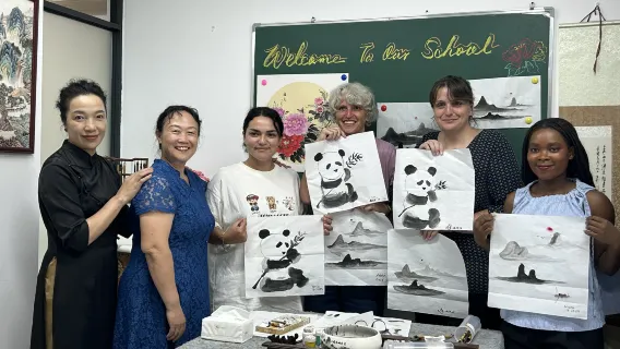 Chengdu Calligraphy & Chinese Painting Class