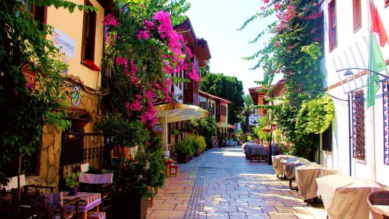 Antalya Hadrian's Gate Aspendos Perge Apollo 1-day tour, optional Chinese guide