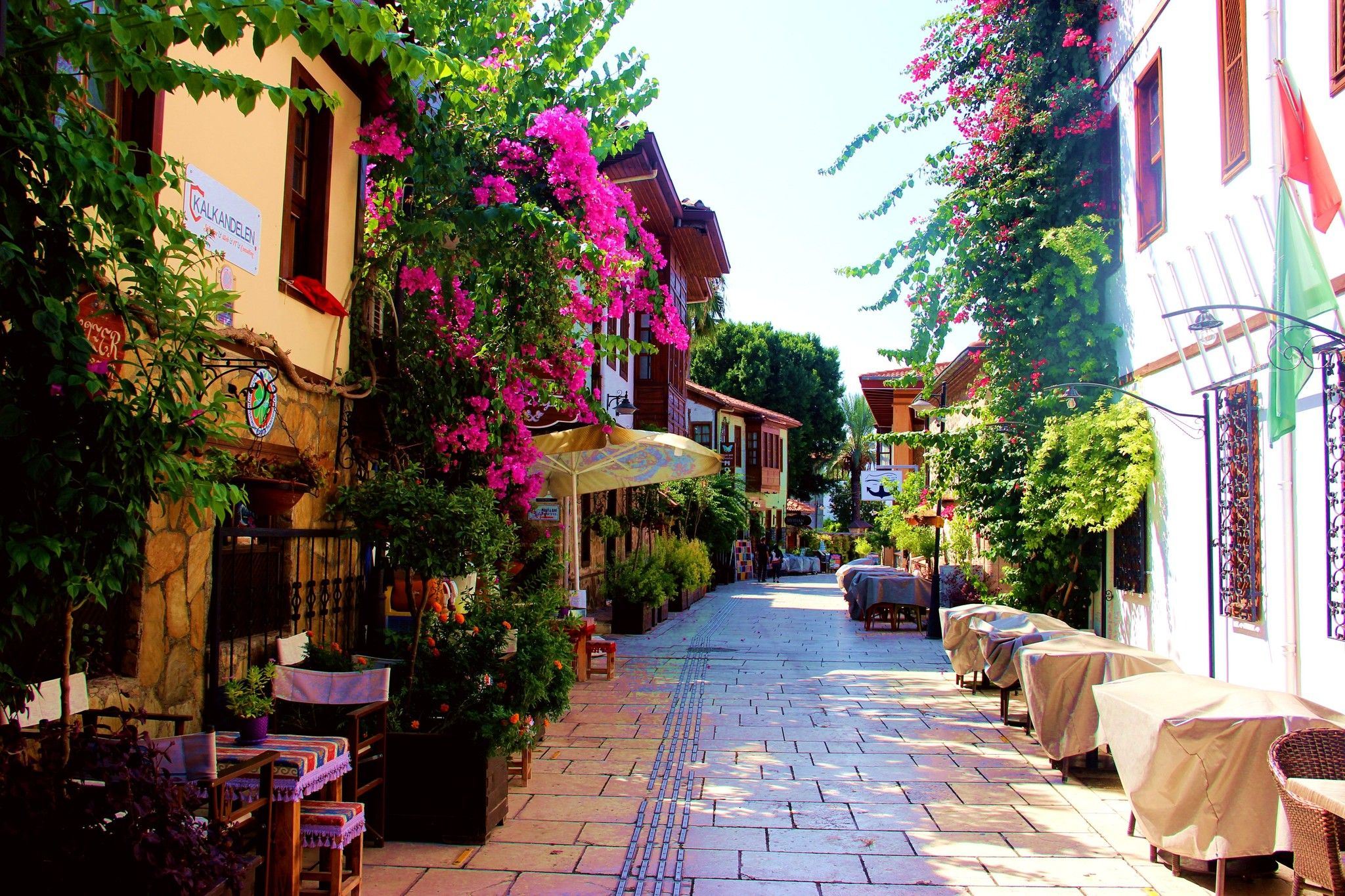 Tour di un giorno alla Porta di Adriano, Aspendos, Perge e Tempio di Apollo ad Antalya, con opzione di guida in cinese