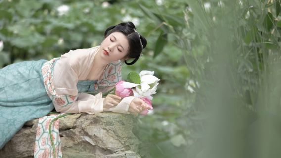 Trip Moments in Feng County[Phoenix Lake/Tongtian River photography services including aerial shots, wedding photography, portrait sessions, and local photographer guide]