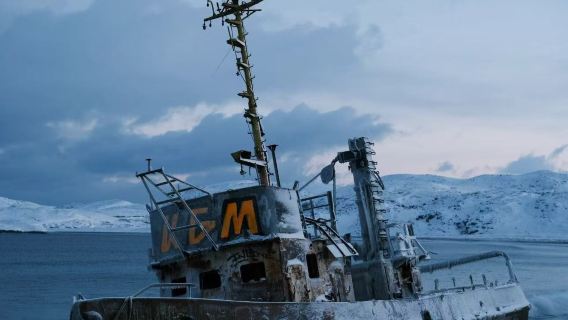 Murmansk to Teriberka private charter day tour