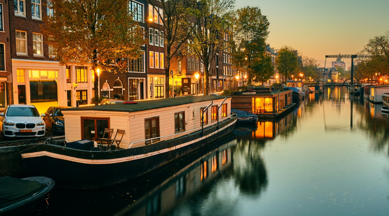 Rijksmuseum + Royal Palace Amsterdam + Jordaan + Xtracold Icebar Amsterdam