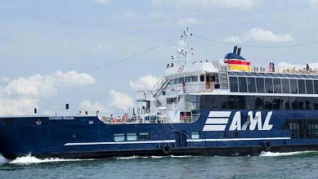 Montreal: 5-Gänge-Dinner-Sightseeing-Kreuzfahrt