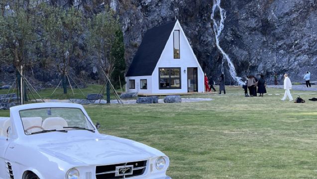 1-Day Private Charter to Moganshan + Zhongnan Baicaoyuan + China Bamboo Expo Park (5-Seater/7-Seater Optional)