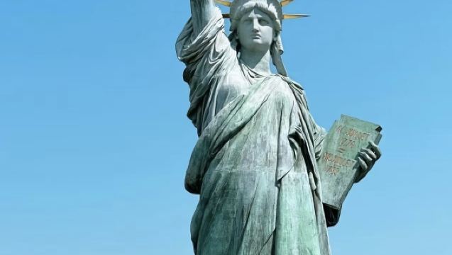 Fußgängertour zur Freiheitsstatue und Ellis Island in New York