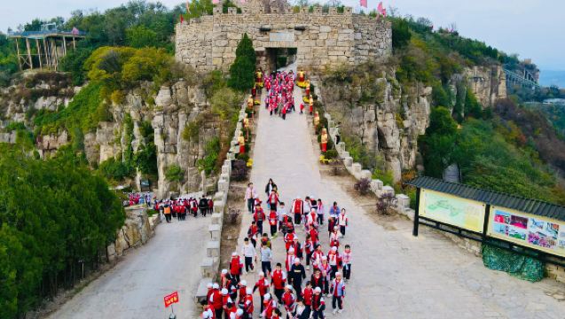 Lawatan Sehari ke Kota Raja Syurga (Boleh naik di pelbagai lokasi Weifang dan Qingdao)