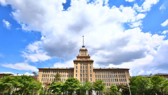 Taman Harimau Timur Laut + Penerangan Berpandu Universiti Teknologi Harbin + Lawatan Sehari Menarik dengan Kenderaan [Kumpulan Kecil + Pengangkutan Pintu ke Pintu]