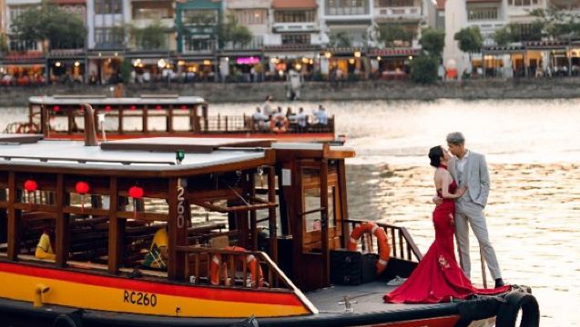 Singapore river sightseeing cruise - ferries | Singapore Clarke Quay sightseeing cruise to Merlion - Esplanade - Theatres on the Bay, Singapore - multiple packages optional