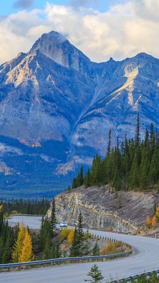A Deep Dive into Banff National Park, Canada | Cable Car Unlocks Aerial Views of Banff Town