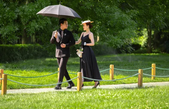 加拿大坎盧普斯Trip Moments【情侶婚紗/個人寫真/全家福集體照/商業攝影攝像跟拍航拍街拍】