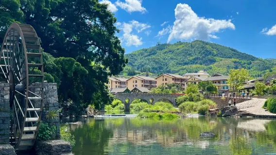 福建土楼·南靖雲水謡景区+漳州古城+双土楼ガイド付き解説｜純粋観光ワンデーツアー