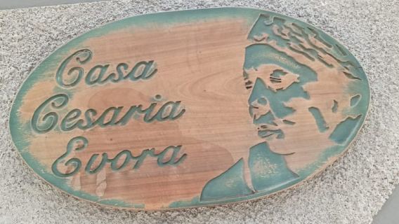 Cesária Évora: Life of a Diva