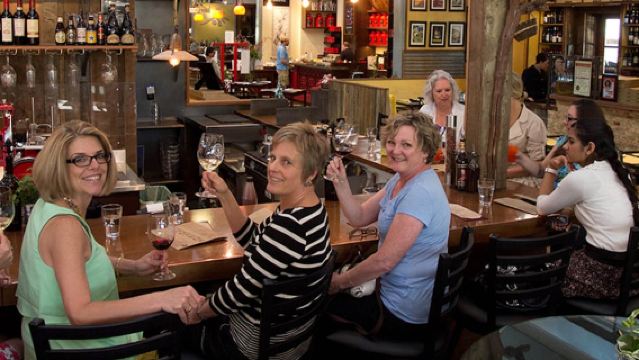 Napa Valley: tour di degustazione di vini in tram all'aperto e pranzo