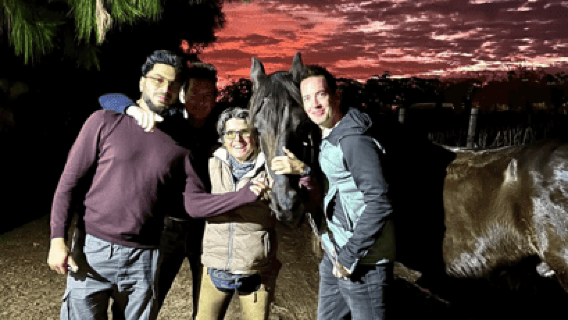 Franschhoek: Paseo a caballo de 2 horas al atardecer con copas al atardecer