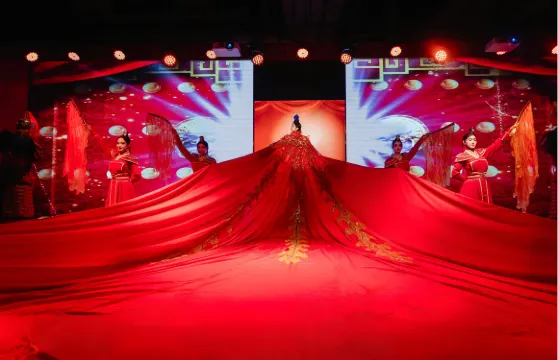 蘇州吳宮御宴體驗（君王享受+精美舞蹈+皇家美食+古代服裝+遊戲互動+歷史文化）