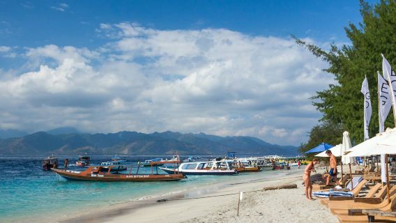 Gili Islands: Full-Day Guided Tour + Roundtrip Transfer from Lombok