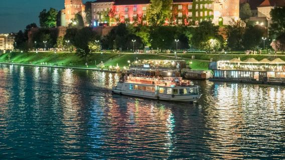 Cracovia: crucero fluvial nocturno o vespertino