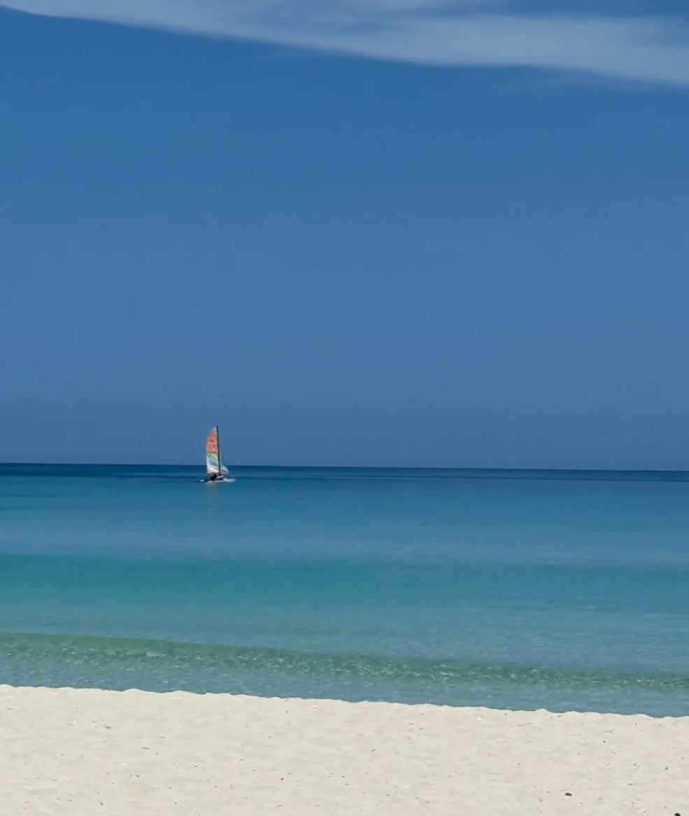 From Havana, Cuba: Varadero (The Blue Beach) Day Tour [Flexible Itinerary]
