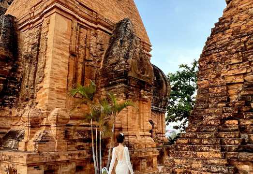 Nha Trang City Day Tour: Cathedral + Po Nagar Temple + Hon Chong [Private Tour with Guide for Your Family]