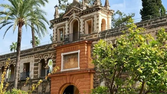 西班牙塞維利亞市區-王宮-大教堂-鬥牛場-黃金塔-包車-精選