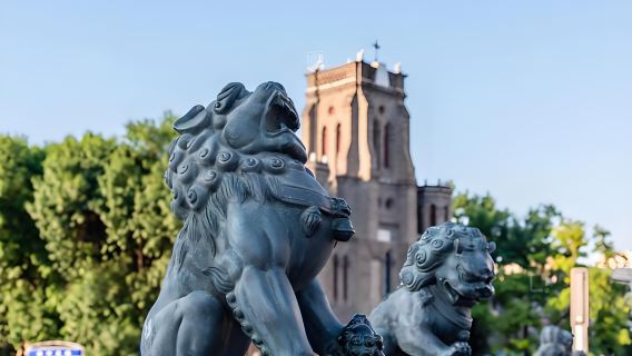 【プライベートツアー】天津津門故里+漫才鑑賞+世紀鐘+静園+西開教堂ワンデーツアー