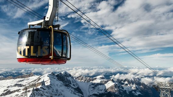 Titlis, ewiger Schnee und Gletscher: Transfer ab Zürich