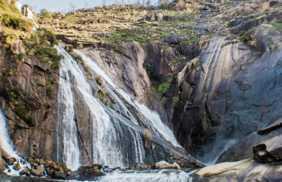 菲尼斯特雷及死亡海岸：聖地亞哥出發導賞團