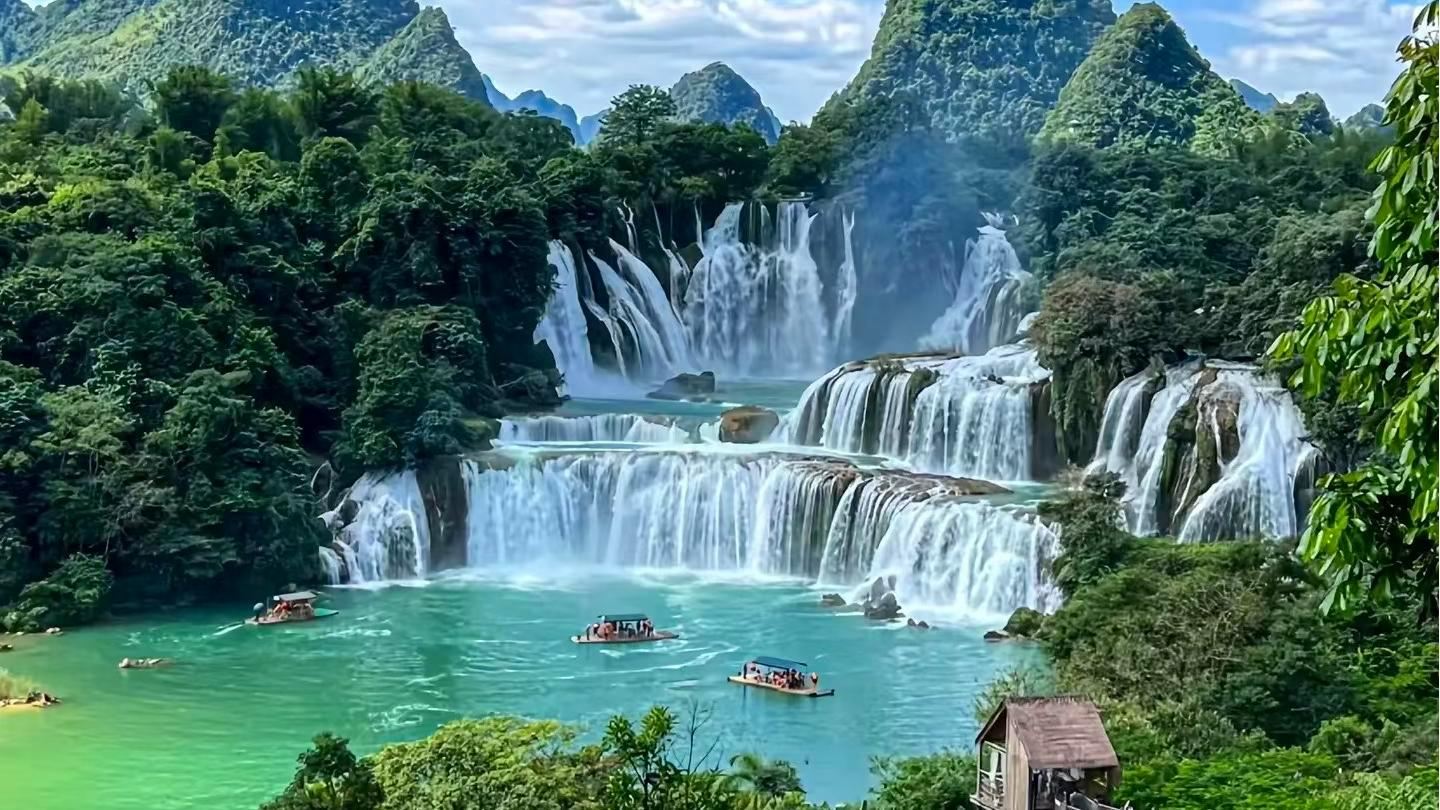 德天跨國瀑布景區+大新縣堪圩鄉明仕村包車/拼車一日遊：南寧/崇左接送+贈接駁車