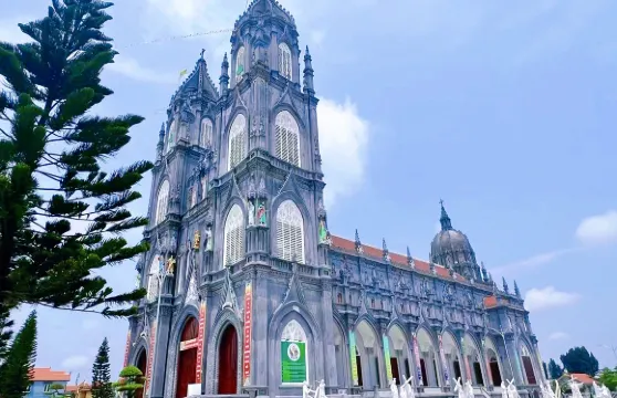 越南自由行：代辦一小時快速出簽｜快速通關入境 自由行