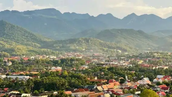 ทัวร์วันเดียว/ทัวร์หลายวัน ในวังรอง