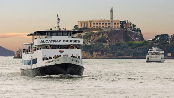 San Francisco: Alcatraz Island Entry + Guided City Tour