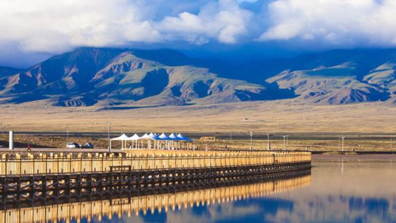 青海茶卡鹽湖-茶卡天空壹號設施+哈里哈圖森林公園+都蘭寺