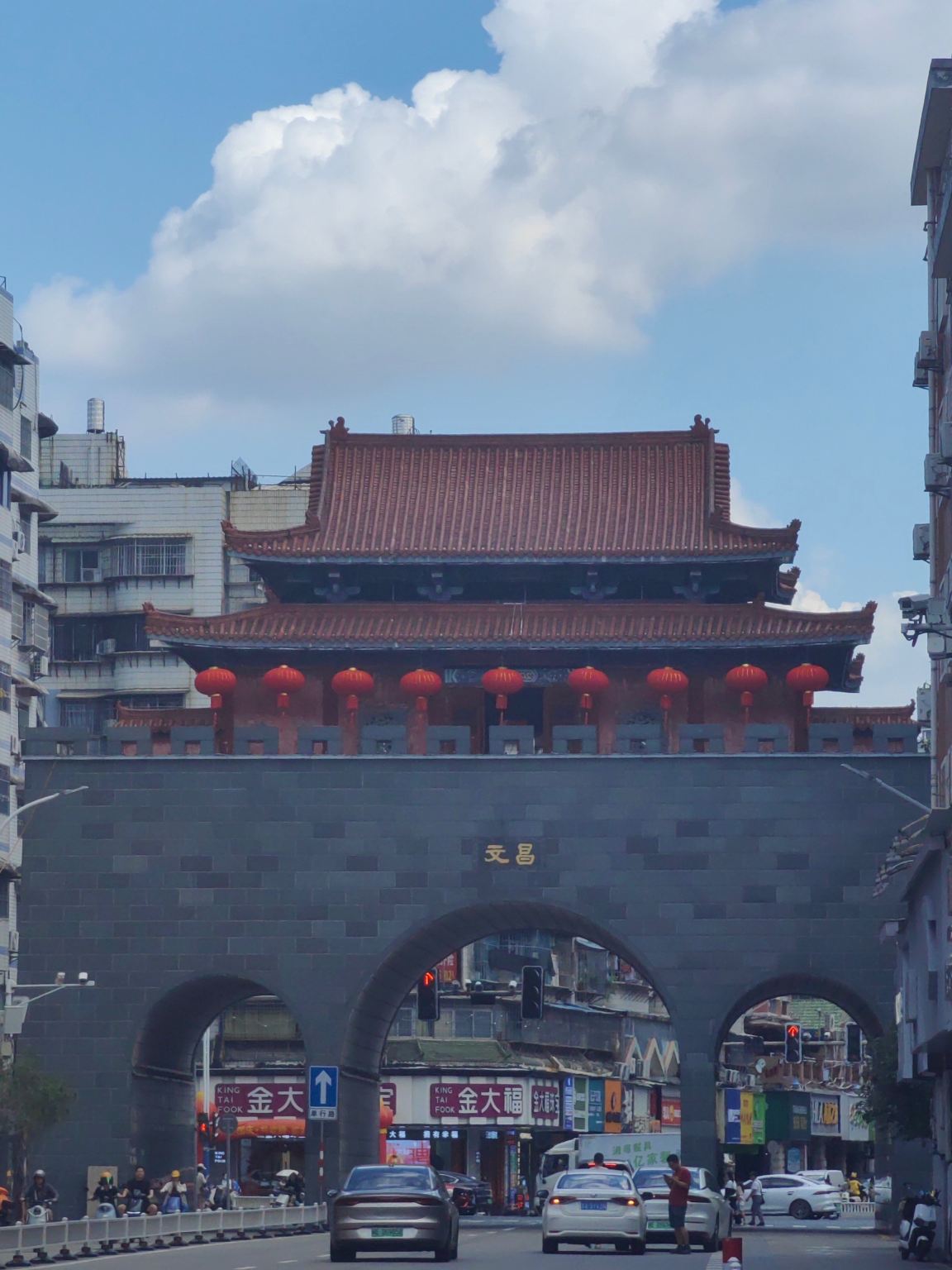 Zhangzhou Ancient City + Dongshan Island 1-day tour + guide/VIP private charter