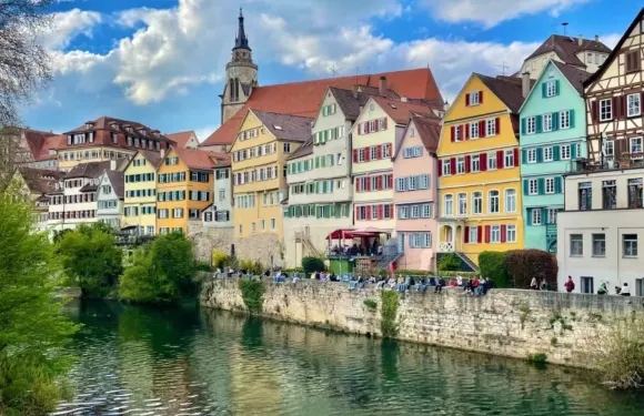 霍亨索倫城堡-黑森林-滴滴湖-蒂賓根|中世紀探秘|可自訂