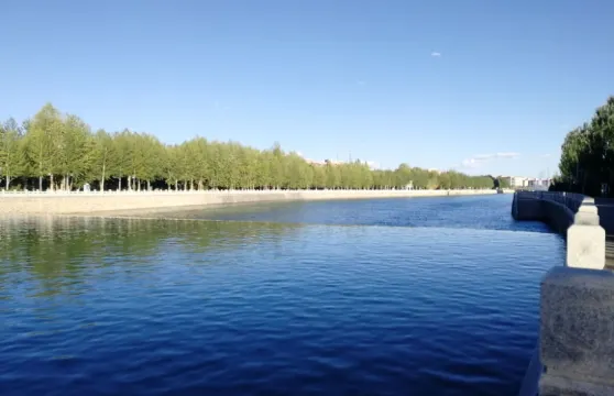 青海一日遊l詩遊德令哈，託素湖赴約，八音河尋詩