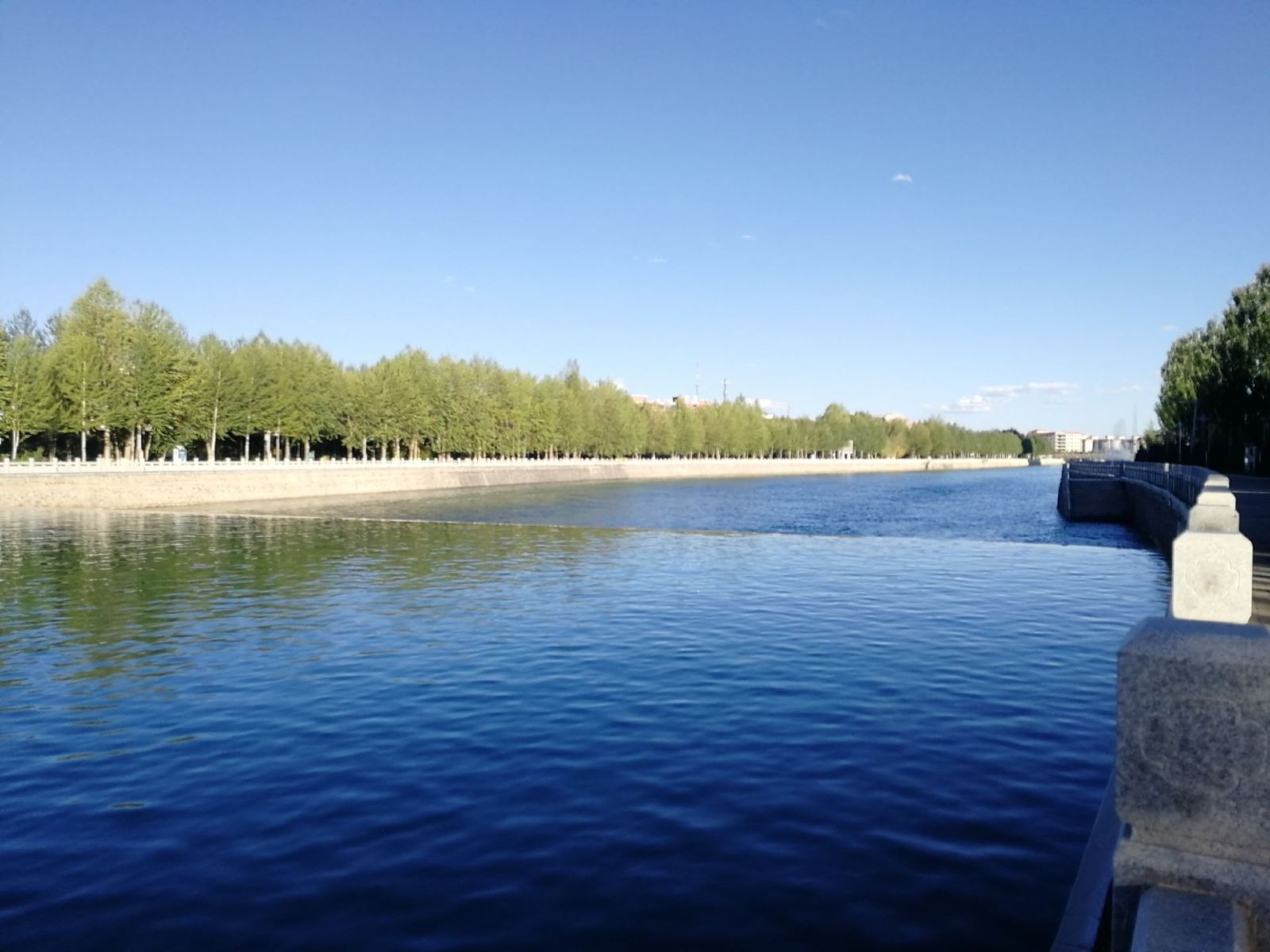 青海一日遊l詩遊德令哈，託素湖赴約，八音河尋詩