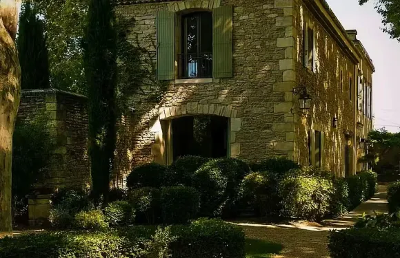 聖保羅德旺斯-聖特羅佩-韋爾東峽谷-聖十字湖【法國個性遊】