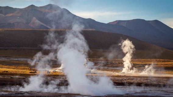 Từ San Pedro de Atacama: Cánh đồng và vùng đất ngập nước El Tatio Geyser