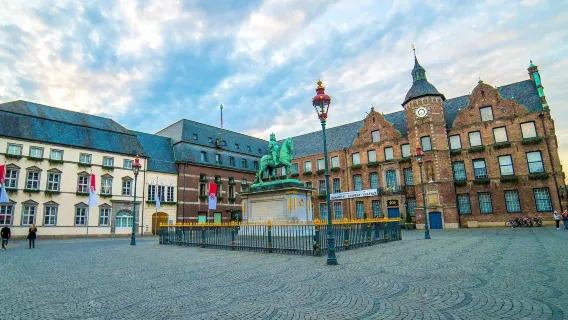 tour 1 ngày Brussels hoặc Bruges từ Amsterdam (Tour nhóm nhỏ)
