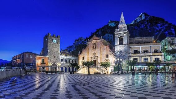 Secret Taormina: Private Night Tour Amid Legends, Myths, and Tastings
