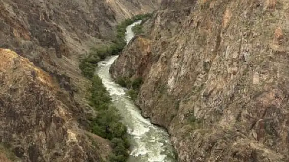 จากอัลมาตี: ทัวร์หนึ่งวัน ทะเลสาบโคลเซย์ ชาริน และแบล็คแคนยอน