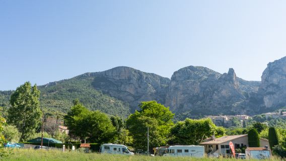 薰衣草之旅｜聖十字湖划船+陶瓷小鎮+瓦朗索勒Valensole