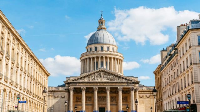 Paris: Latin Quarter Guided Walking Tour + Pantheon Entry